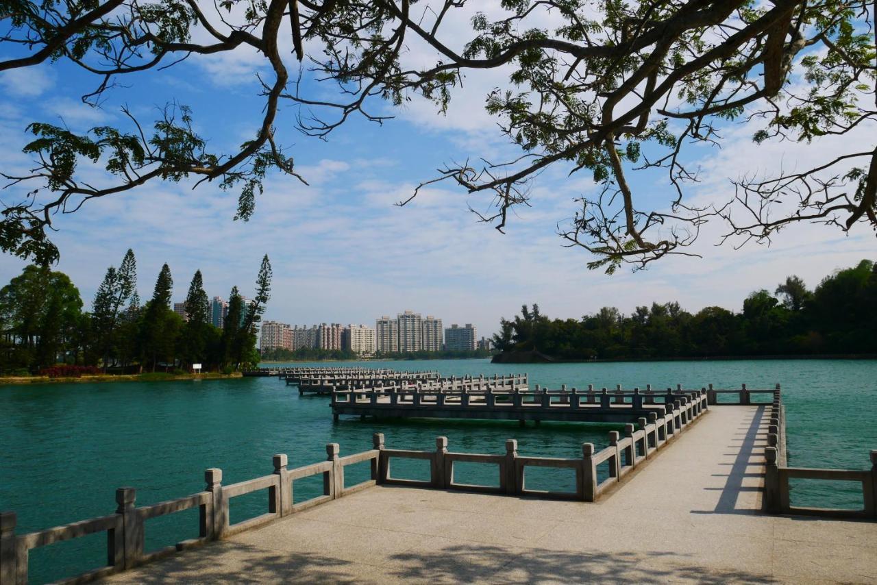Chengching Lakefront Resort Гаосюн Экстерьер фото